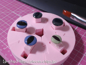 UVレジンを塗る