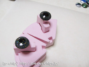 濃いグレーに細かいラメ