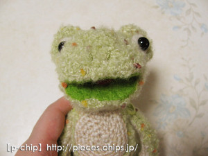 あみぐるみのカエル3号