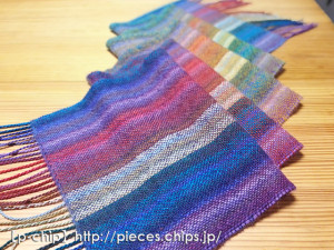 マフラー012グラデーションの糸2種類で