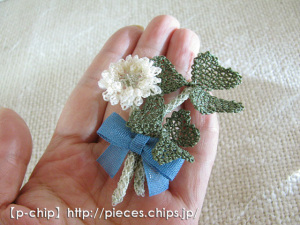 oya_brooch_clover001_b