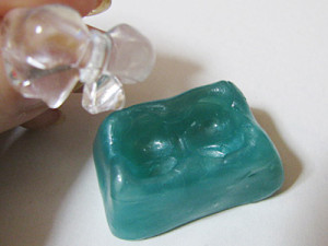 リボン部分だけの型が取れたところ